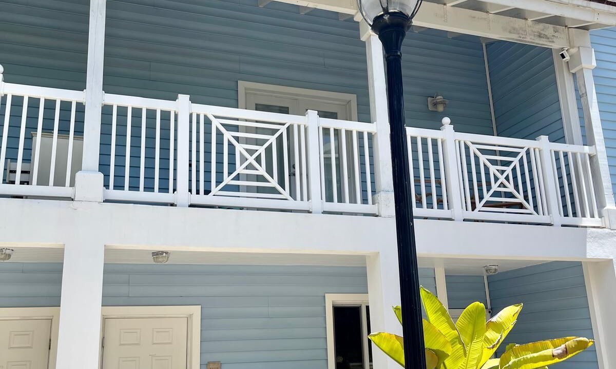 Photo of Outdoor in Alice Town