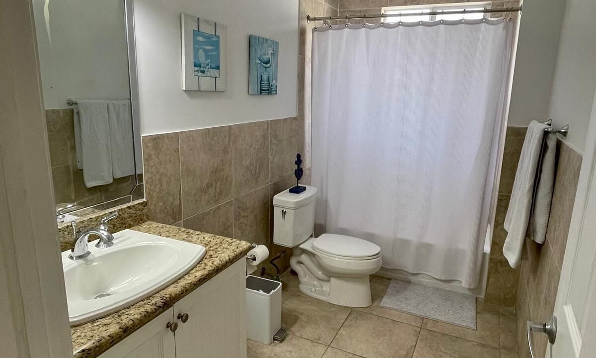 Photo of Bathroom in Alice Town