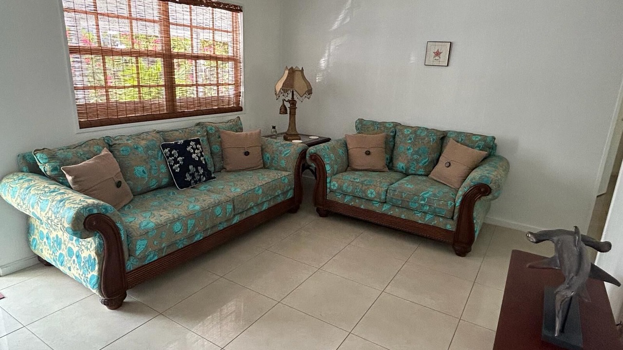 Photo of Livingroom in Man O War Cay