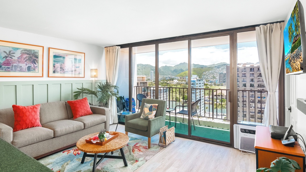 Photo of Bedroom in Waikiki