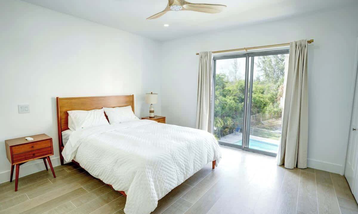 Photo of Bedroom in Nassau