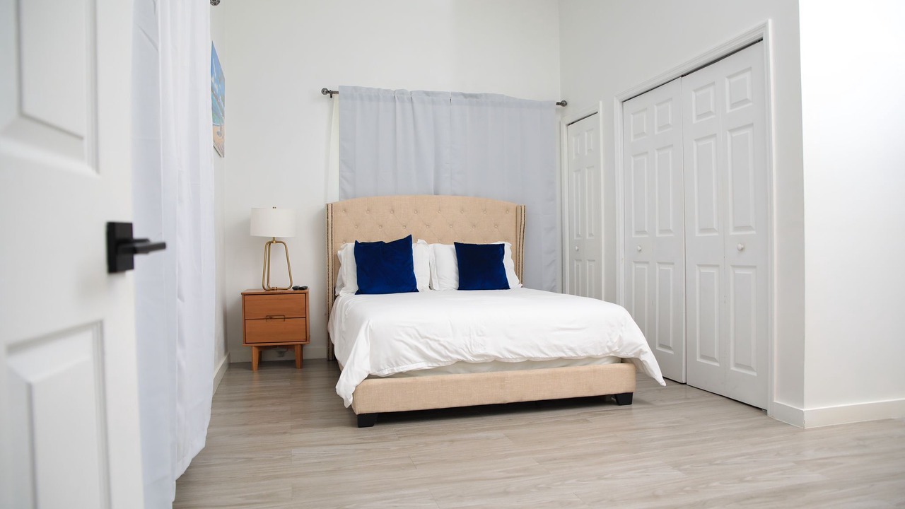 Photo of Bedroom in Nassau