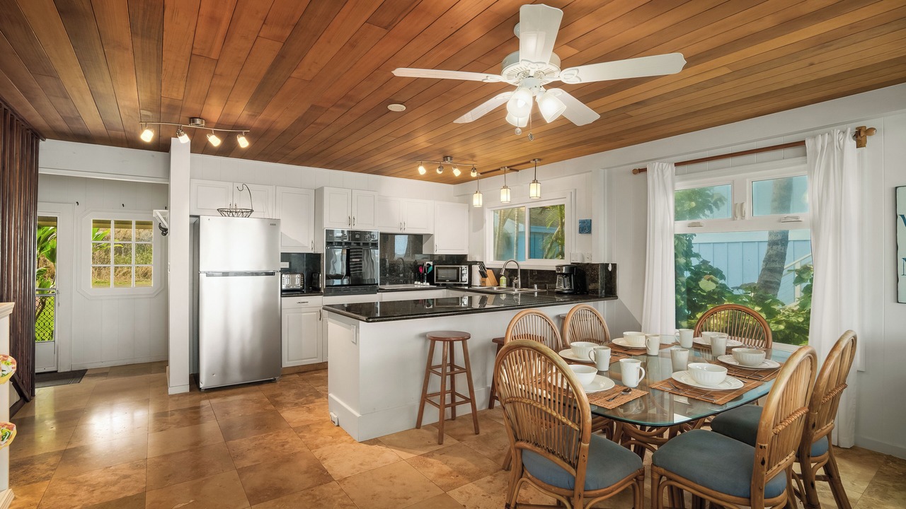 Photo of Kitchen in Anahola