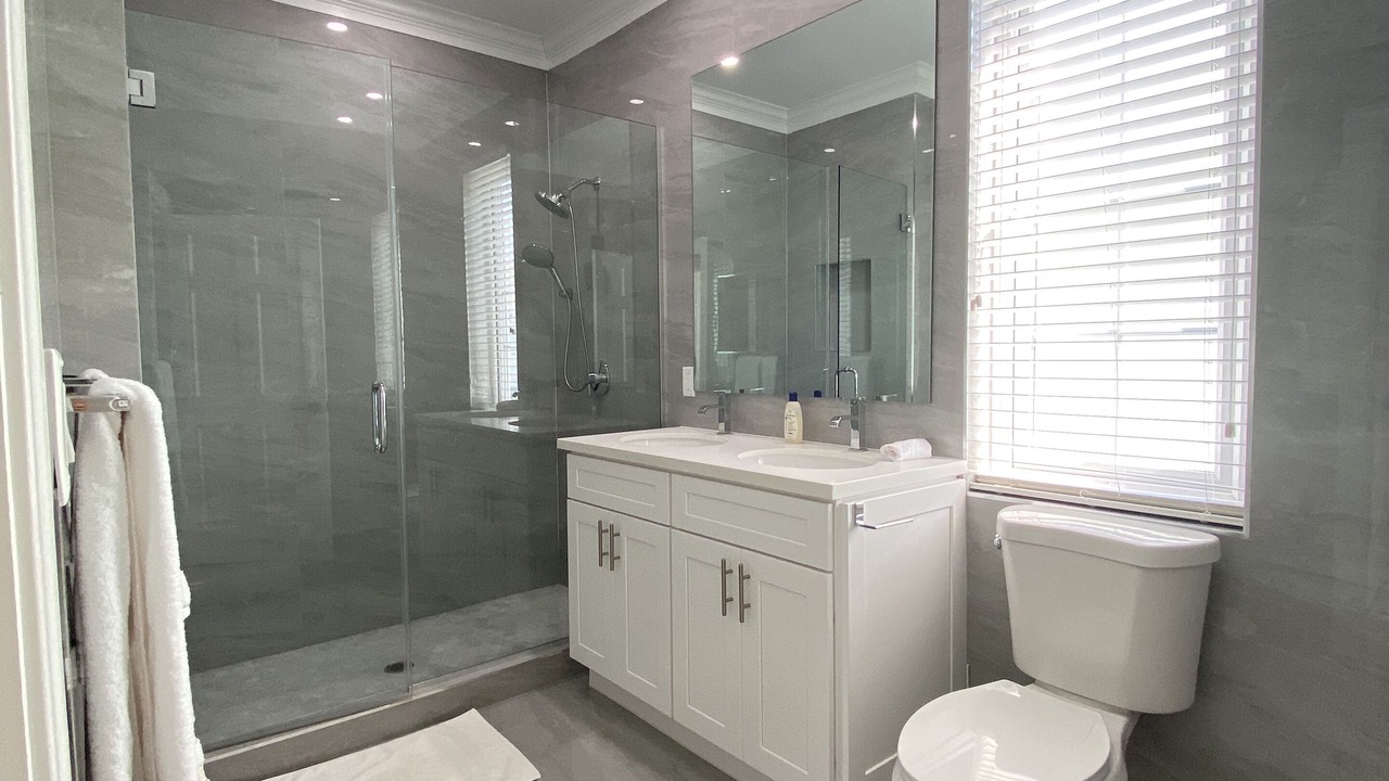 Photo of Bathroom in Palm Cay