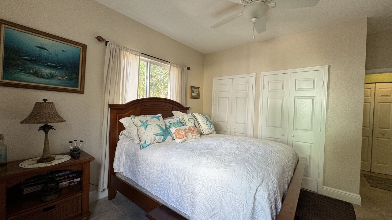 Photo of Bedroom in North Bimini