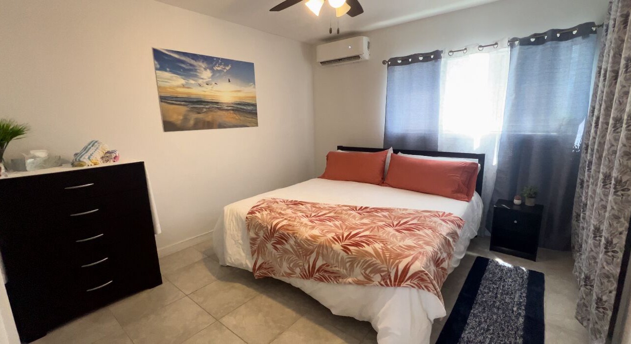 Photo of Bedroom in Great Exuma