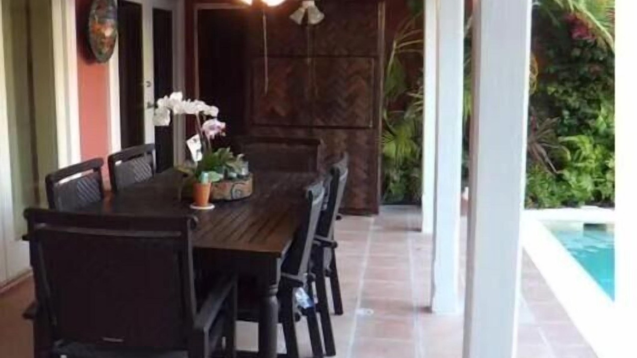 Photo of Outdoor in Paradise Island