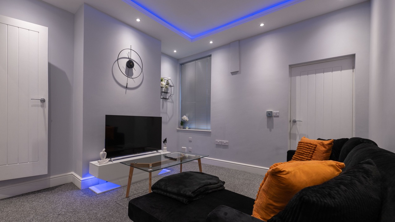 Photo of Livingroom in Burslem