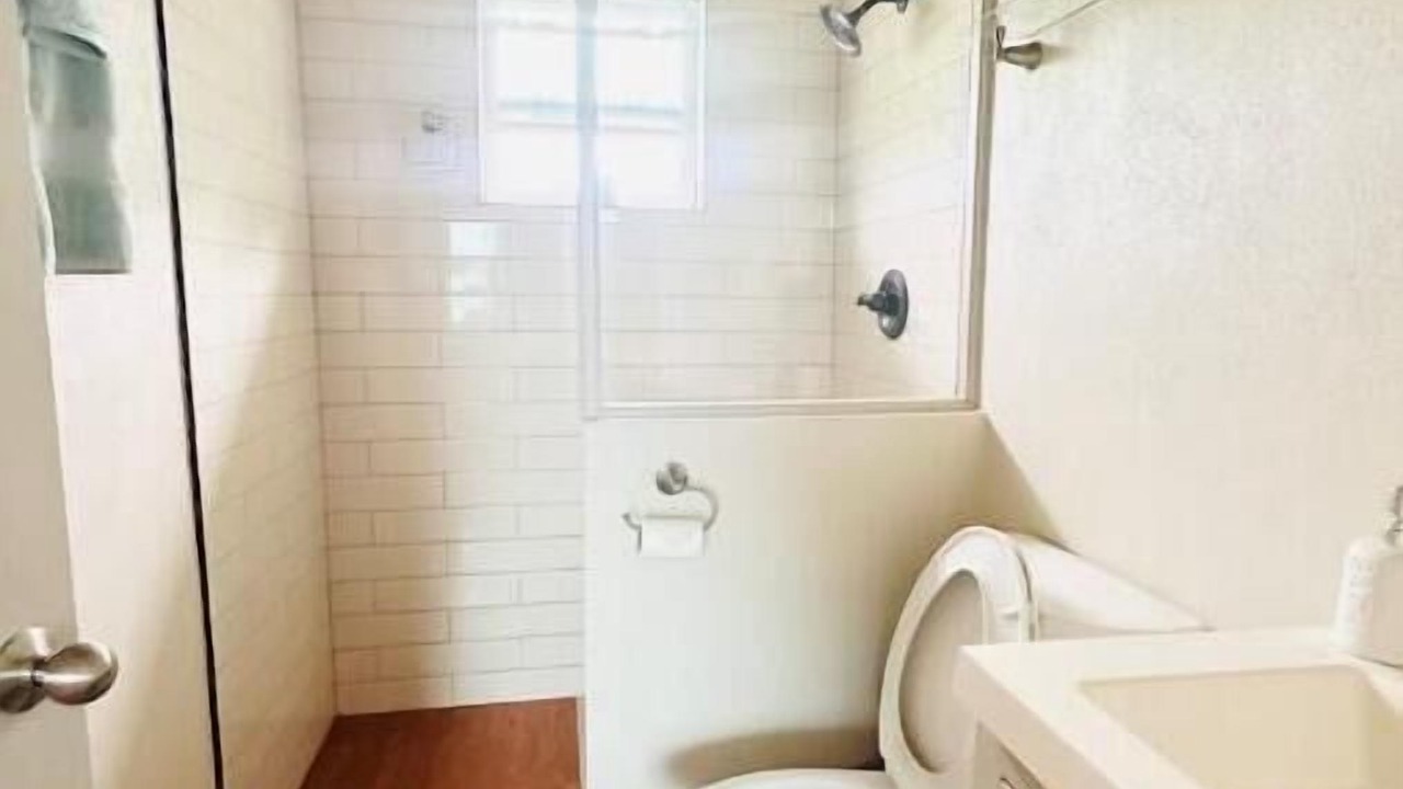 Photo of Bathroom in Savannah Sound