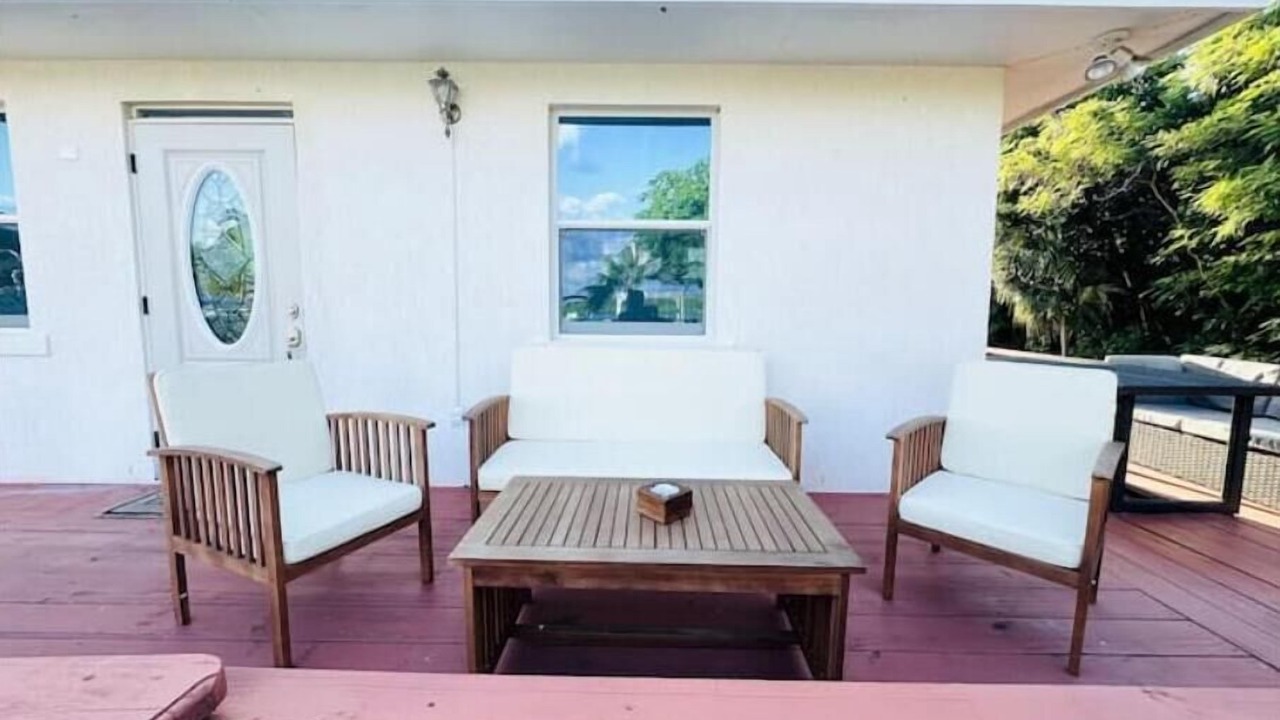 Photo of Patio Balcony in Savannah Sound
