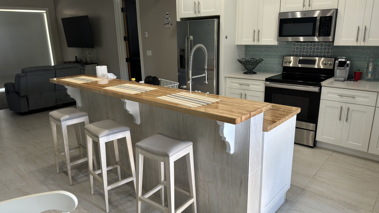 Photo of Kitchen in Lubbers Quarters Cay