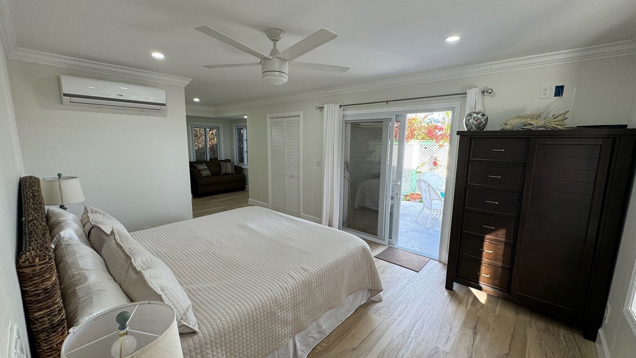 Photo of Bedroom in Treasure Cay