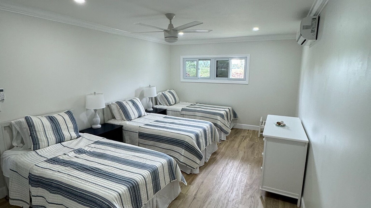 Photo of Bedroom in Treasure Cay