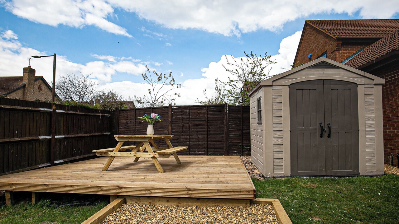 Photo of Outdoor in Bletchley