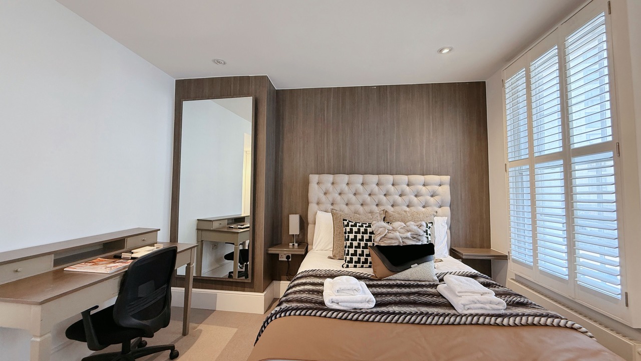 Photo of Bedroom in Pimlico
