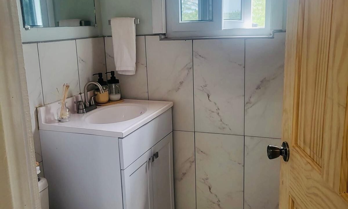 Photo of Bathroom in Colonel Hill