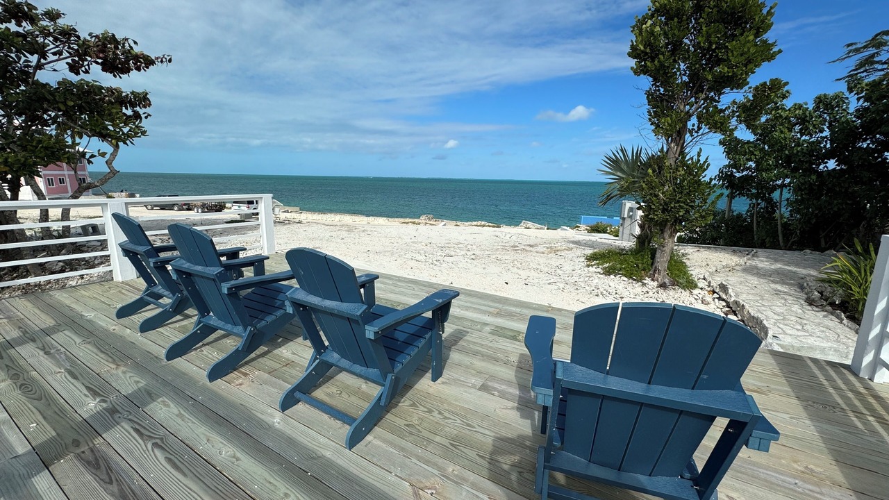 Photo of Patio Balcony in Lubbers Quarters Cay