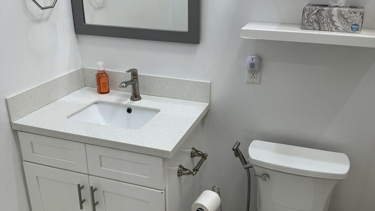 Photo of Bathroom in Spanish Wells