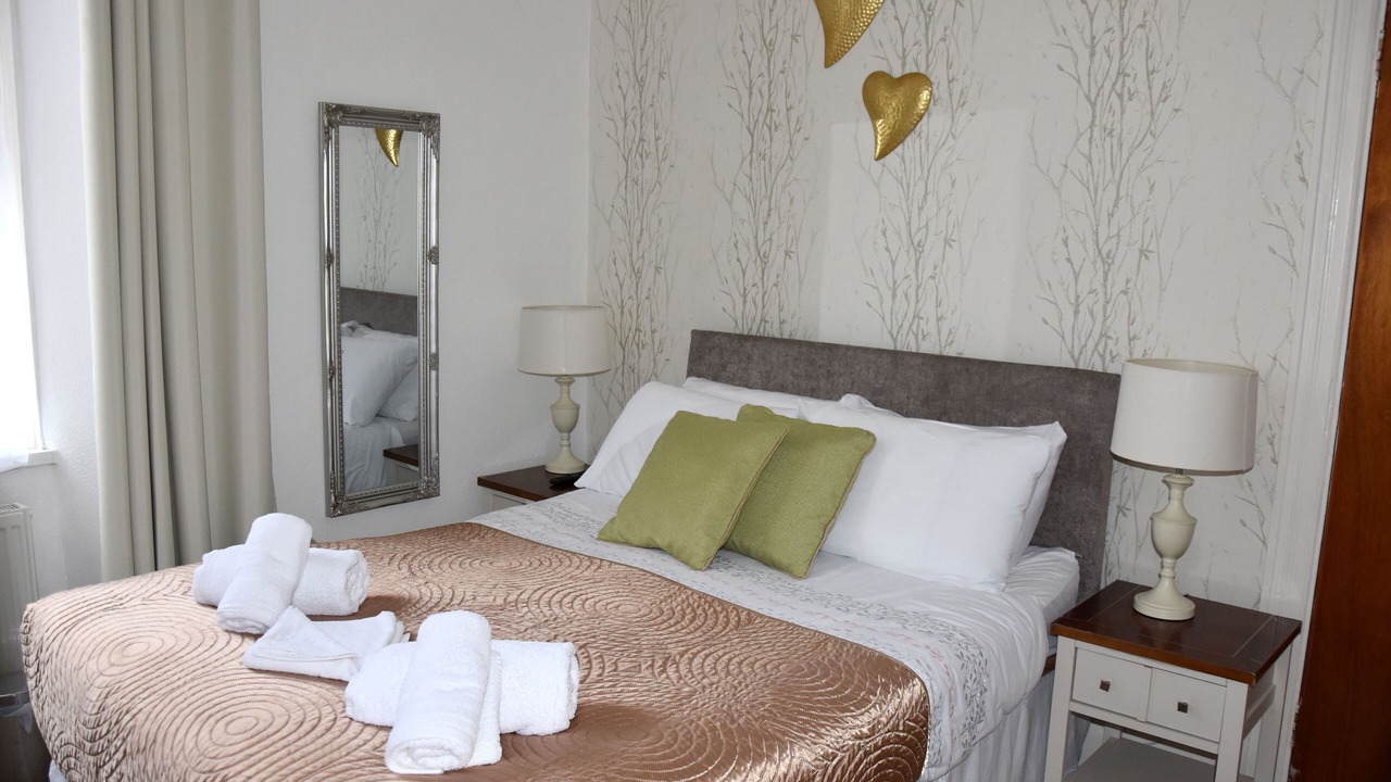 Photo of Bedroom in Newquay City Centre