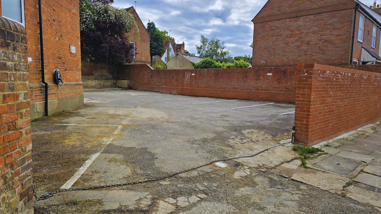 Photo of Outdoor in Aylesbury