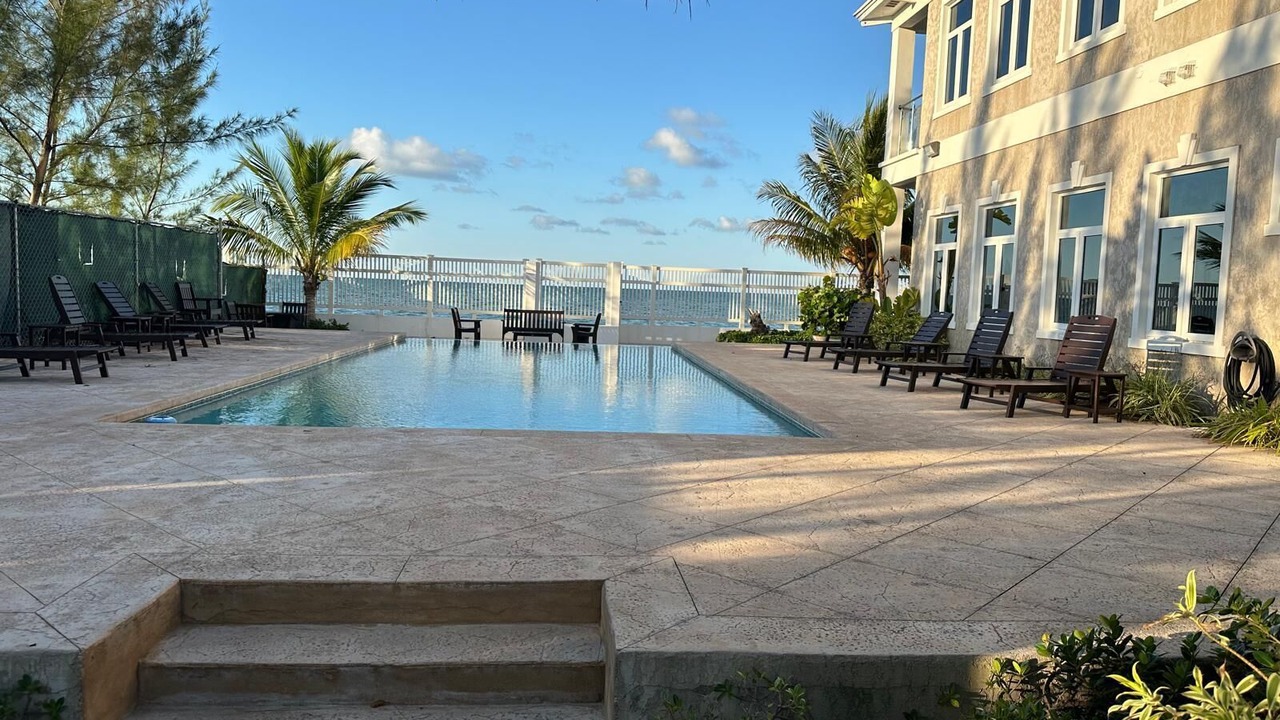 Photo of Outdoor in Coral Harbour