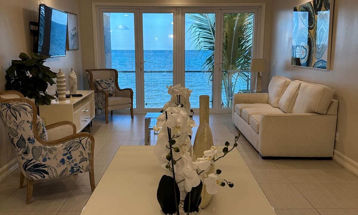 Photo of Livingroom in Coral Harbour