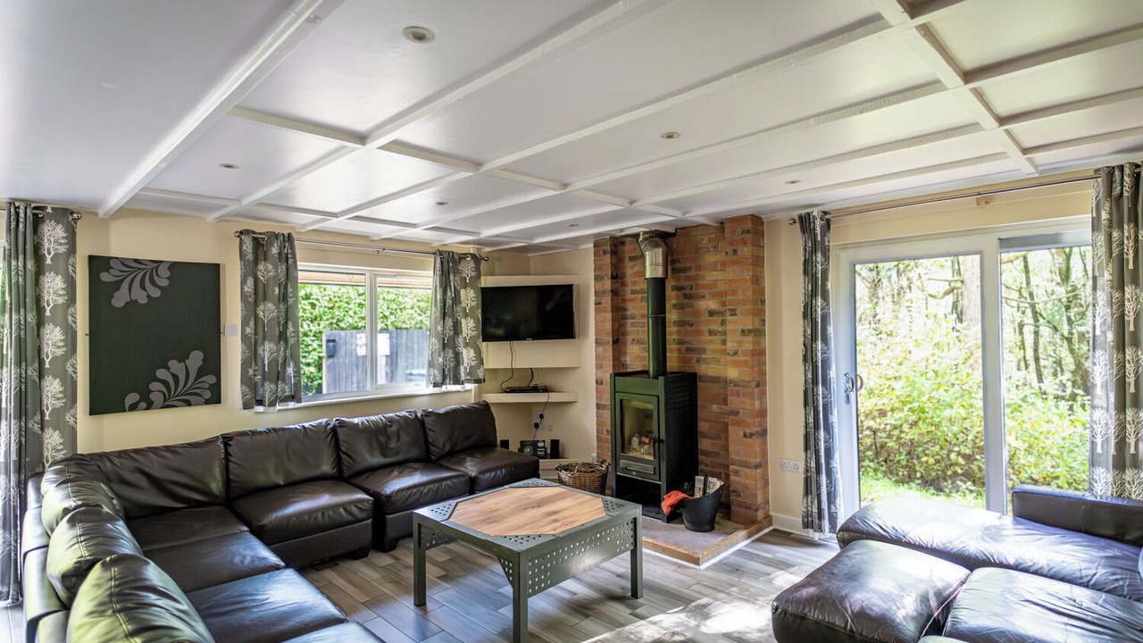 Photo of Livingroom in Farley