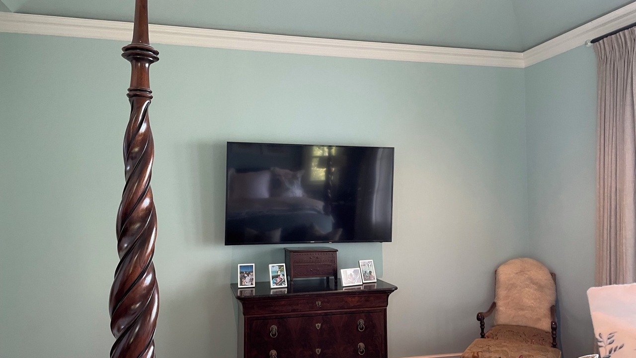 Photo of Bedroom in Dunmore Town