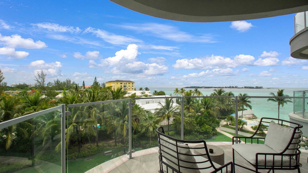 Photo of Patio Balcony in Nassau