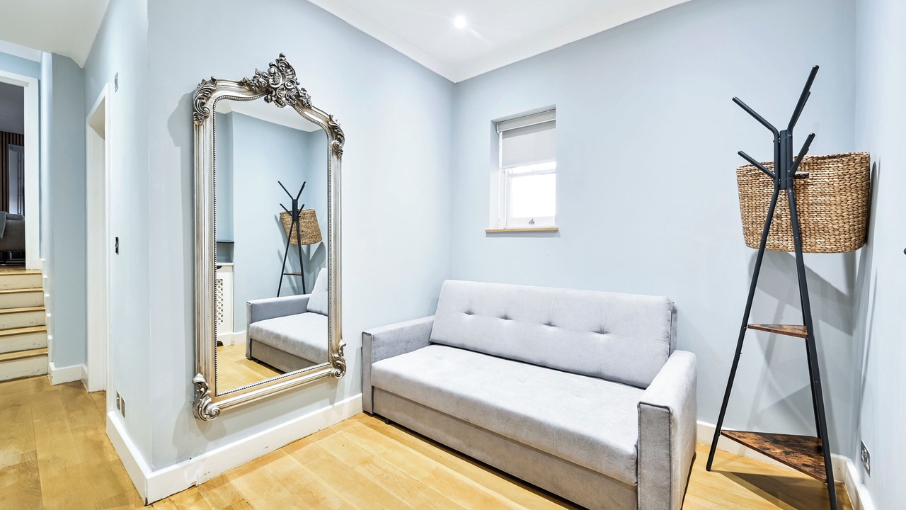 Photo of Livingroom in South Kensington