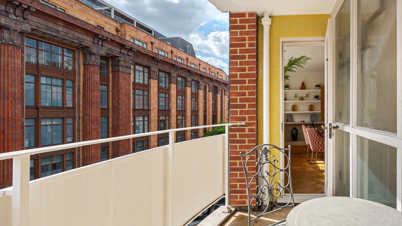 Photo of Outdoor in Knightsbridge