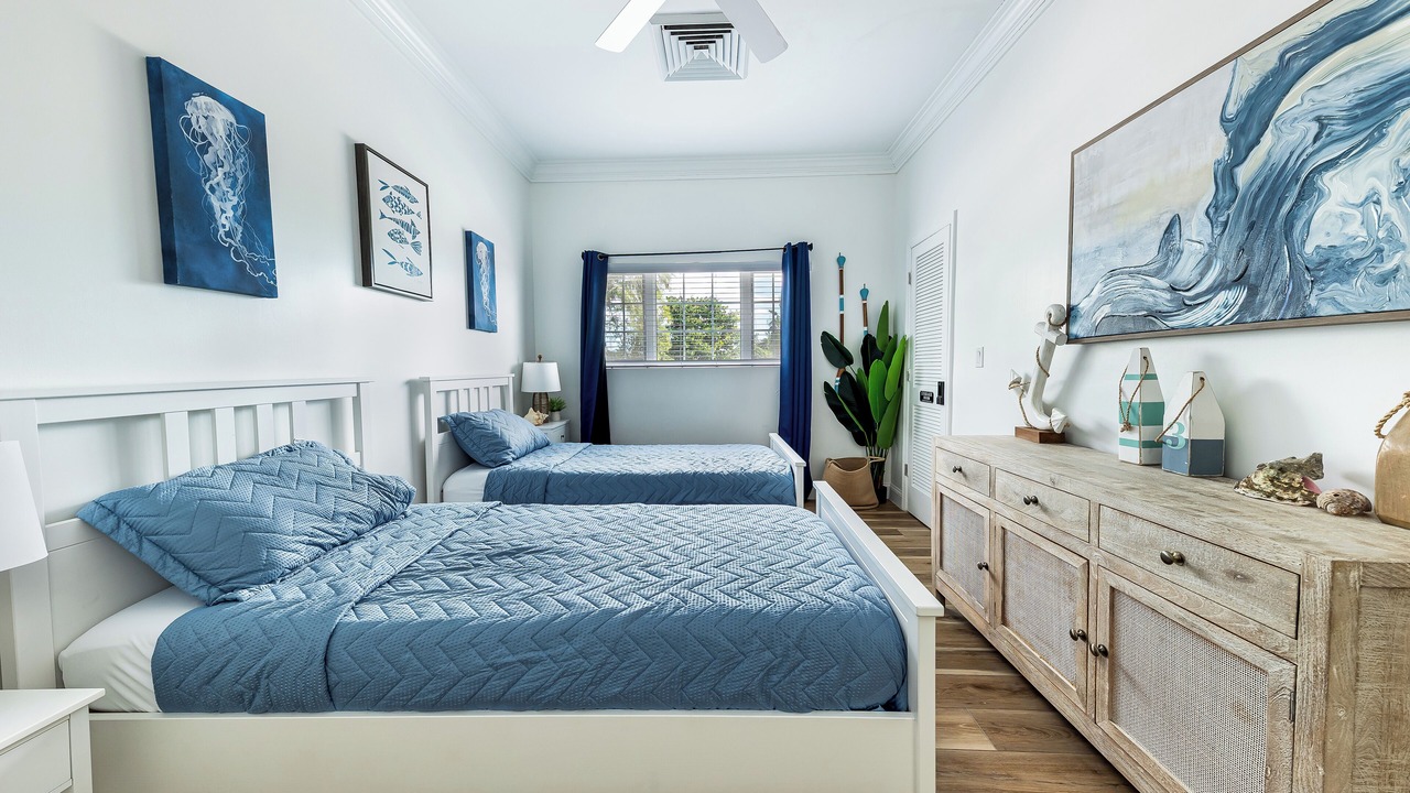 Photo of Bedroom in Nassau