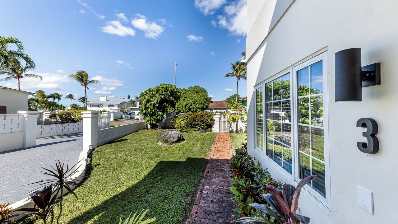 Photo of Outdoor in Nassau