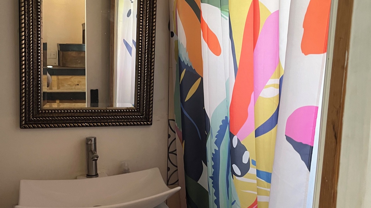 Photo of Bathroom in Coral Harbour