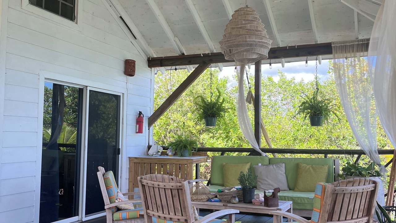 Photo of Patio Balcony in Coral Harbour