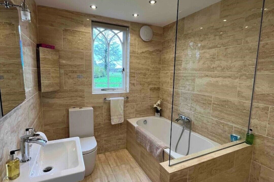 Photo of Bathroom in Brimstage