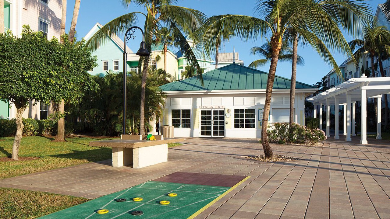 Photo of Others in Paradise Island