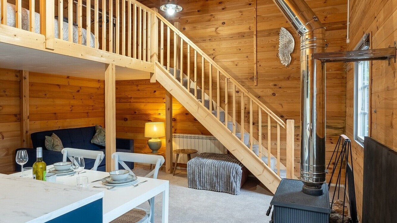 Photo of Livingroom in Barns Green
