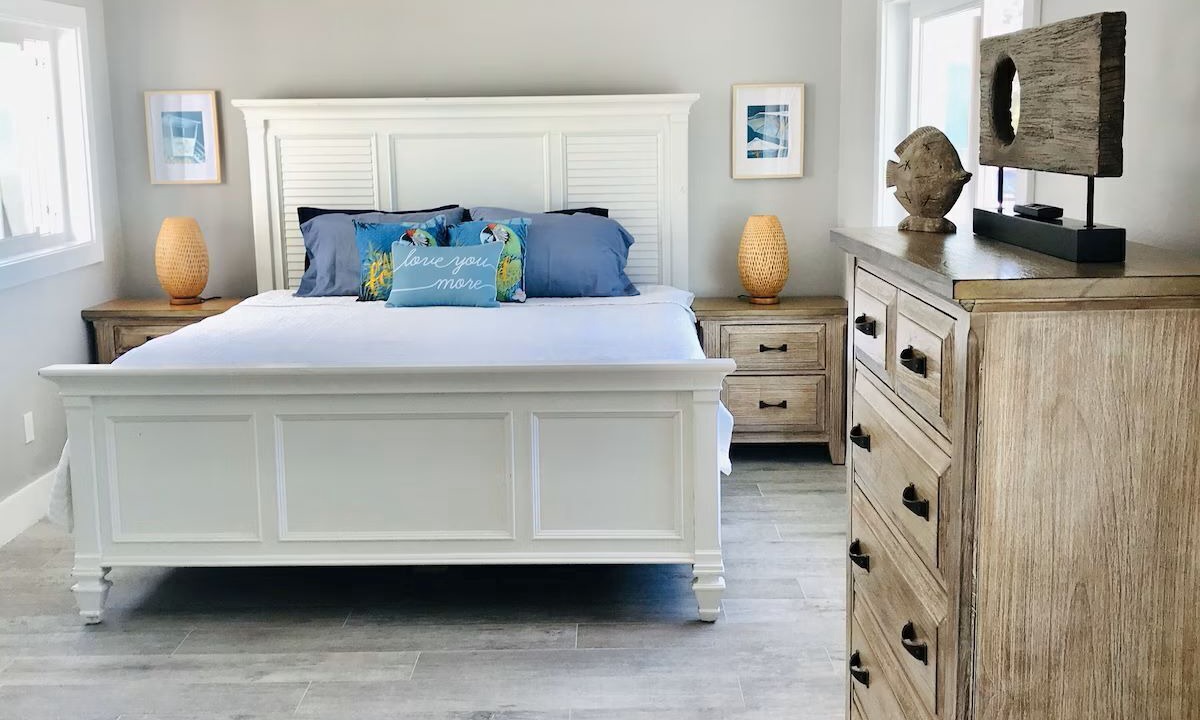 Photo of Bedroom in Savannah Sound