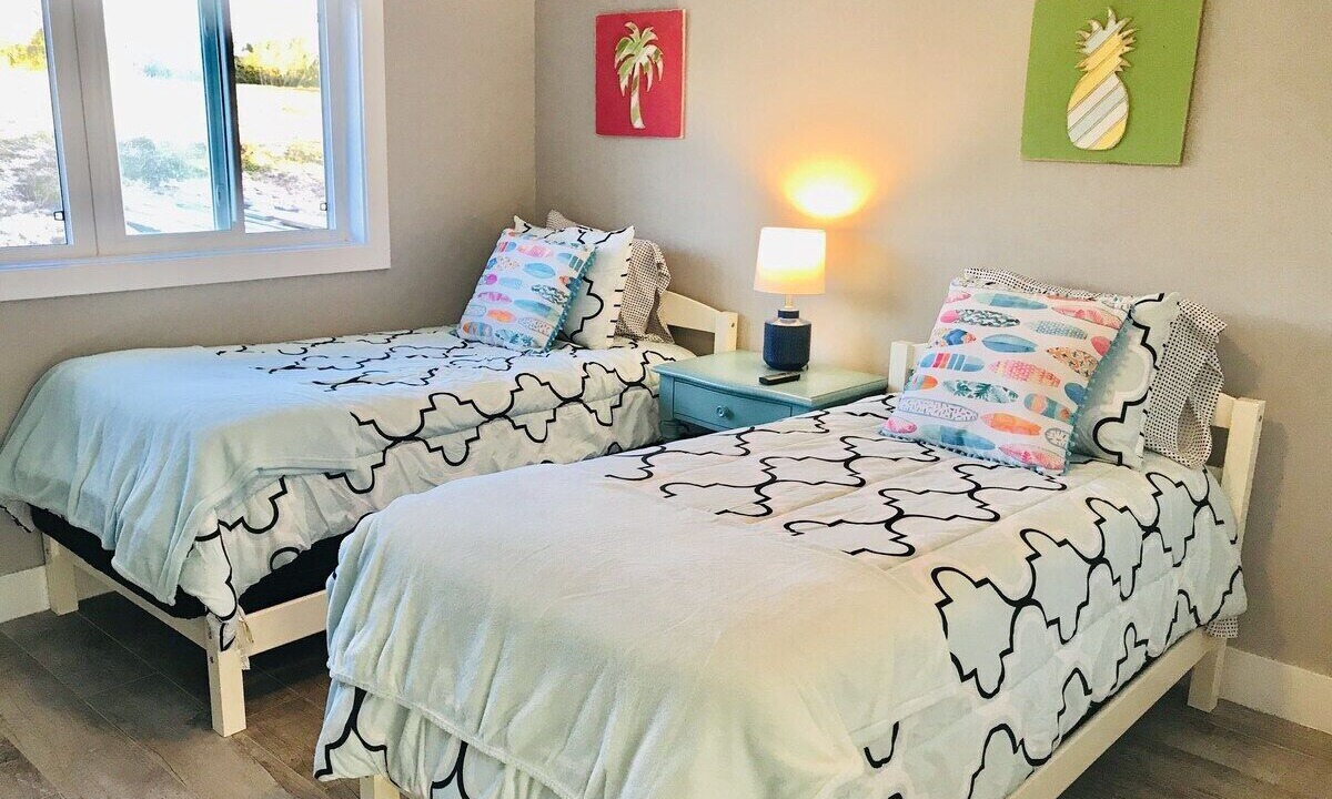 Photo of Bedroom in Savannah Sound