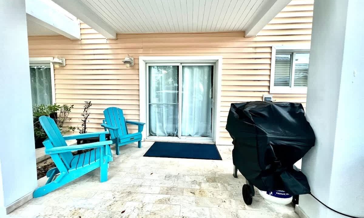 Photo of Patio Balcony in Bailey Town