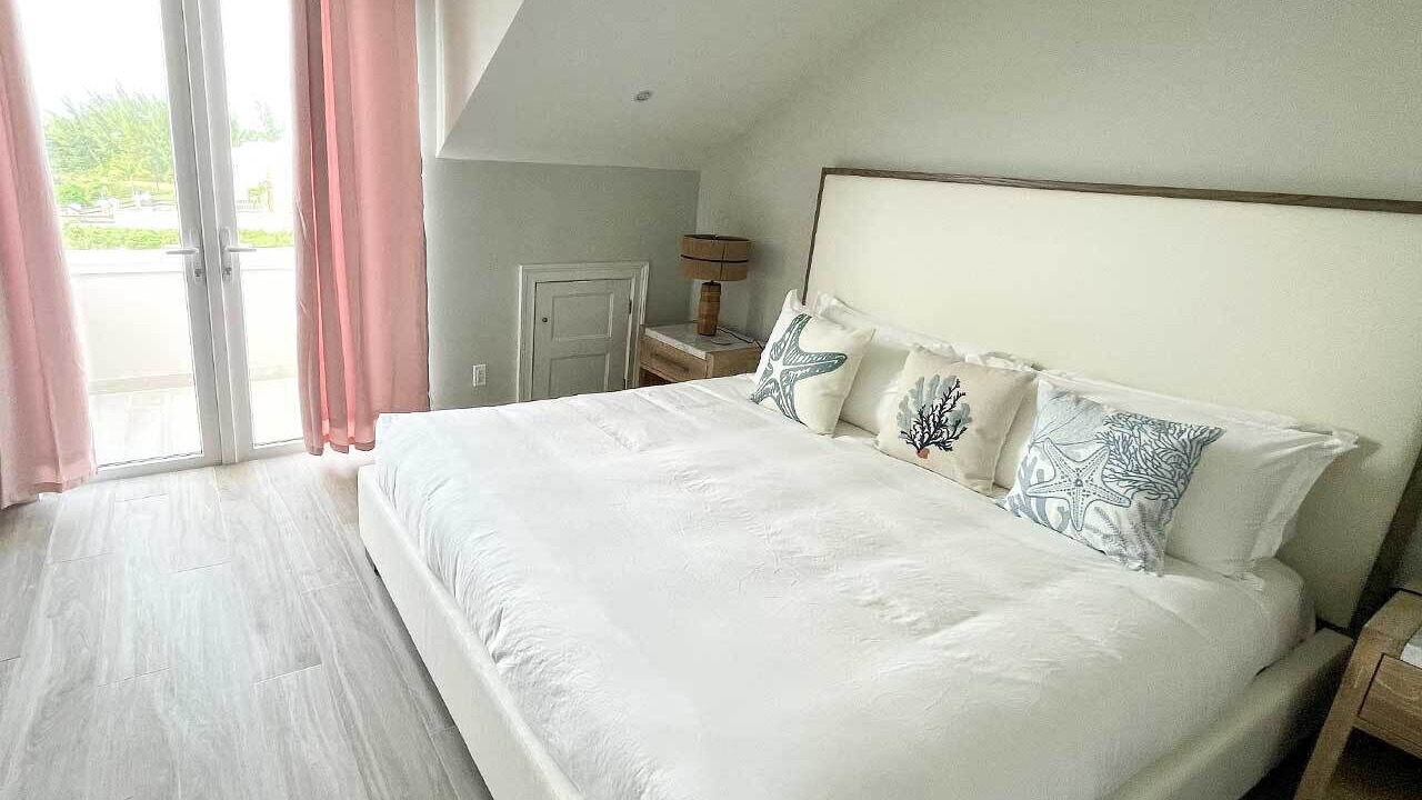 Photo of Bedroom in Palm Cay