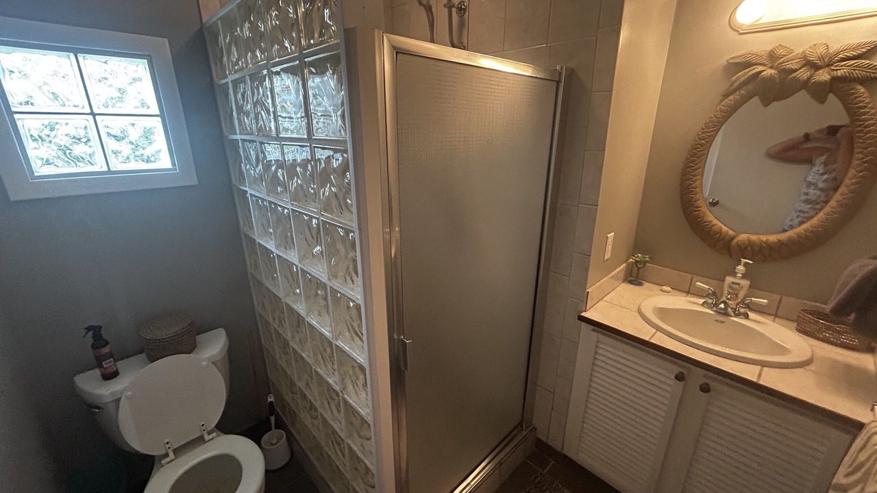 Photo of Bathroom in Morris Settlement