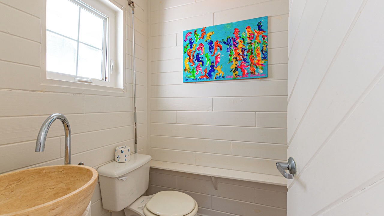 Photo of Bathroom in Nassau
