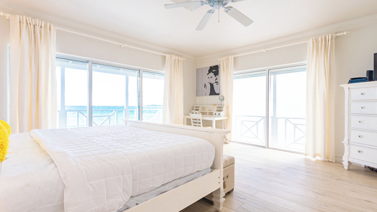 Photo of Bedroom in Nassau