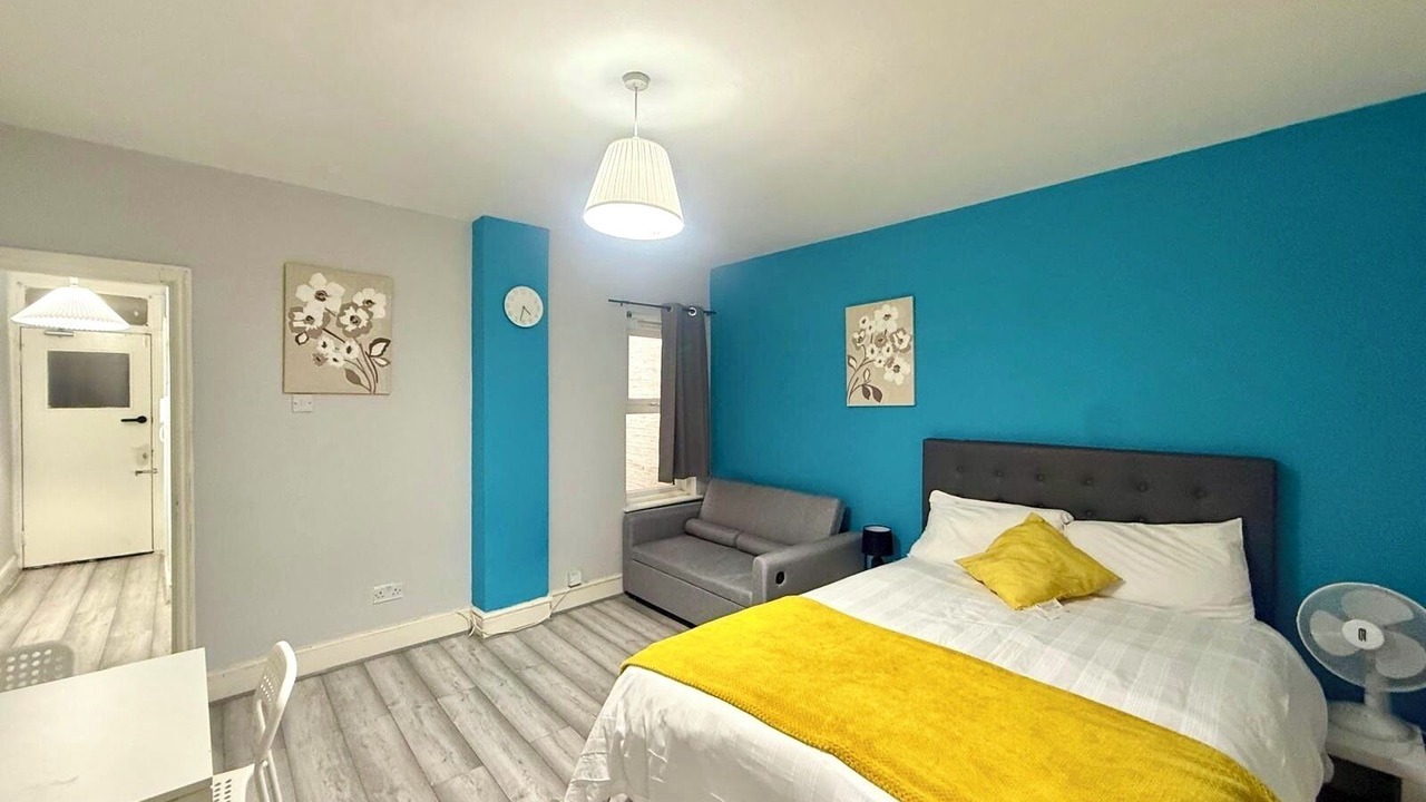 Photo of Bedroom in Somers Town