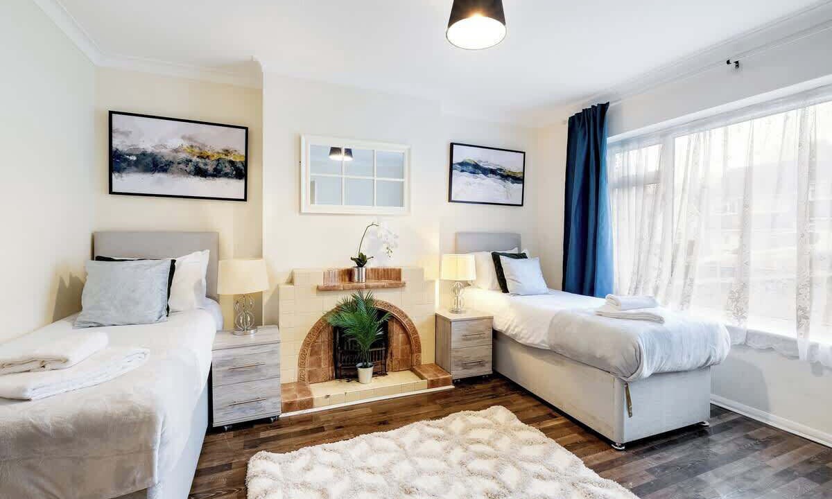 Photo of Bedroom in High Wycombe