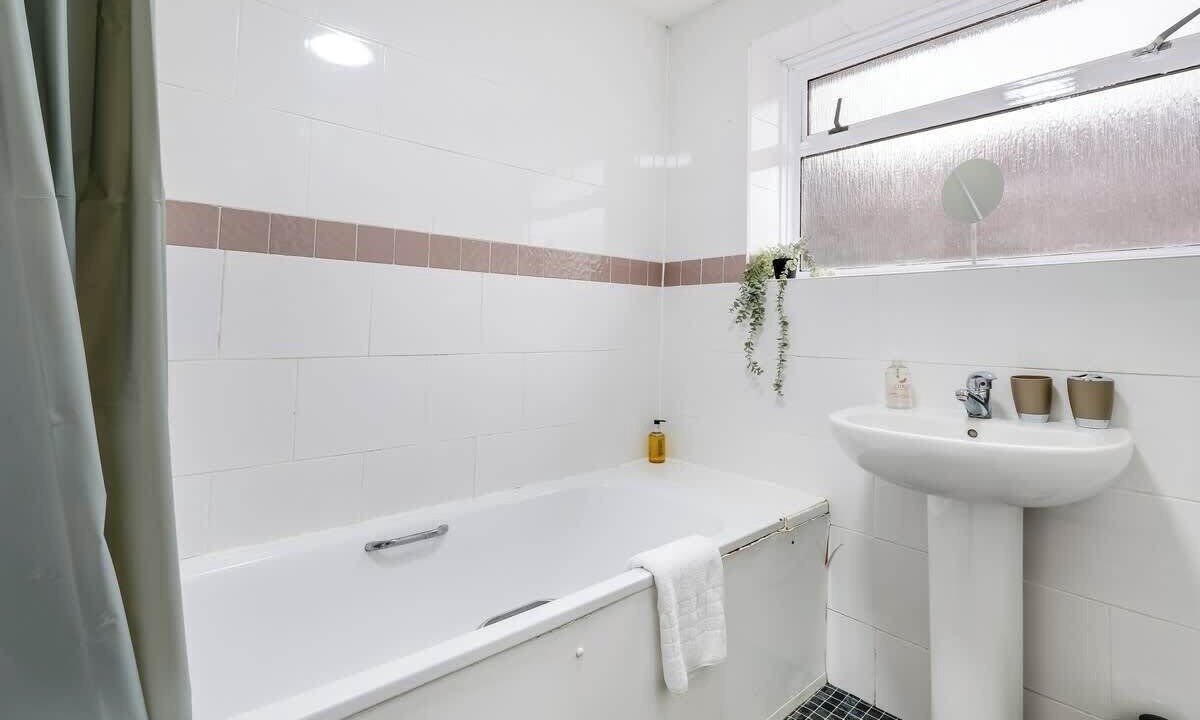 Photo of Bathroom in High Wycombe