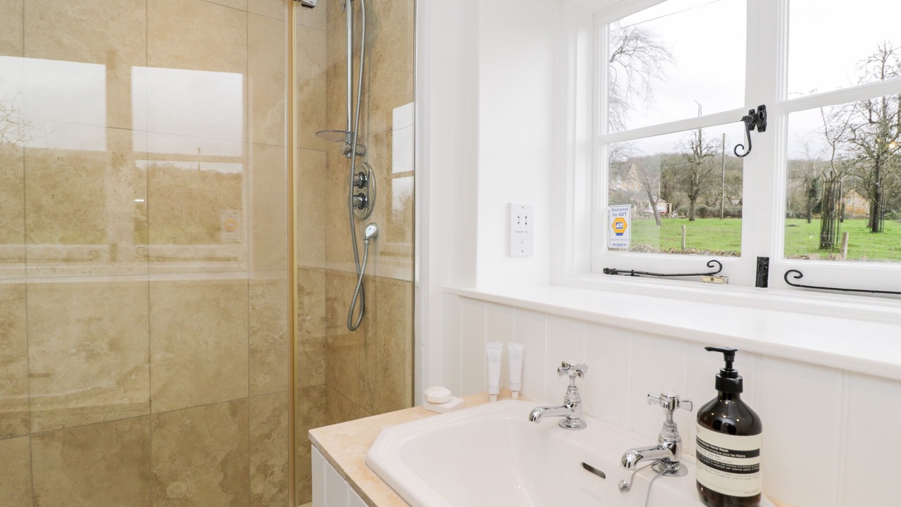 Photo of Bathroom in Mangotsfield