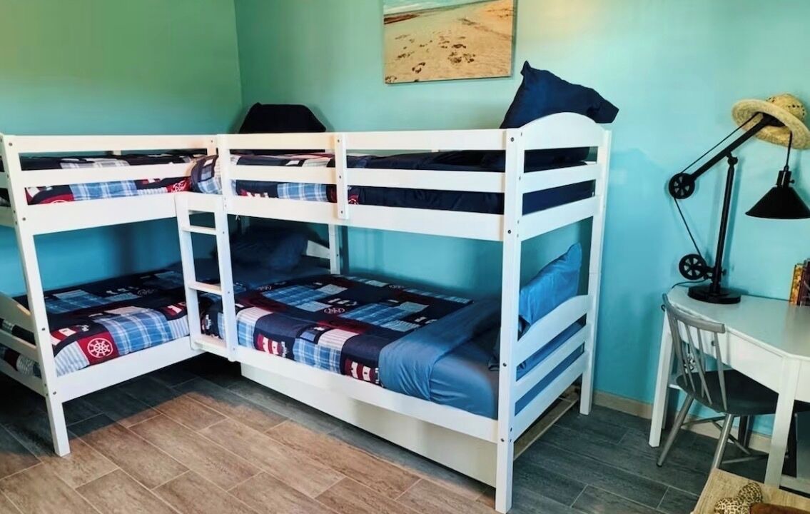 Photo of Bedroom in Green Turtle Cay